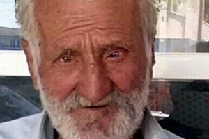 Yalnız yaşadığı evinde &ouml;l&uuml; bulundu