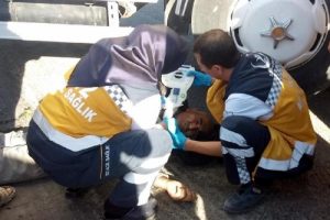 Kamyonun &ccedil;arptığı bisikletli &ouml;ld&uuml;