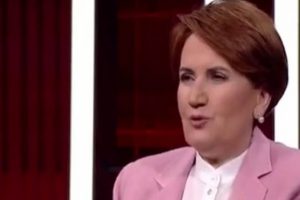 Meral Akşener canlı yayında ağladı