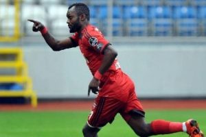 Akhisar Belediyepor'da g&uuml;ndem Chibuke