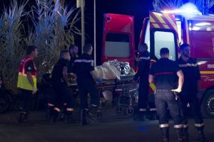 Fransa'da 3 g&uuml;nl&uuml;k yas ilan edildi