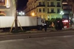 Fransız polisi saldırganı b&ouml;yle kıstırdı