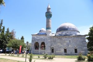 Bursa İznik'in 630 yıllık değeri g&uuml;n y&uuml;z&uuml;ne &ccedil;ıktı