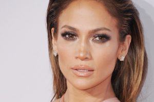 RT&Uuml;K'ten Jennifer Lopez'e ceza