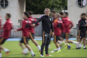 Galatasaray'da Riekerink r&uuml;zgarı!