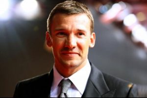 Ukrayna Milli Takımı Shevchenko'ya emanet