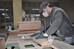 Bursa'da mobilyacılıkta belgesiz iş&ccedil;i &ccedil;alıştırmak yasaklandı