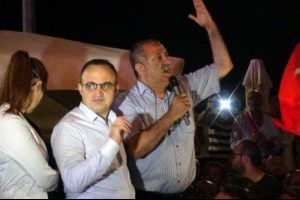 AK Partili Vekil Turan: "Yargının &ouml;n&uuml;nde inim inim inleyerek hesabını verecek"