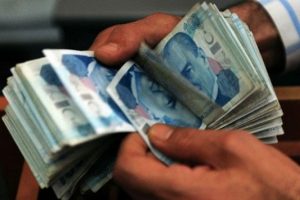 TL darbe girişimi sonrasında &ccedil;akıldı