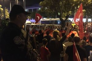 G&ouml;zaltındaki Bursa Alay Komutanı b&ouml;yle g&ouml;r&uuml;nt&uuml;lendi
