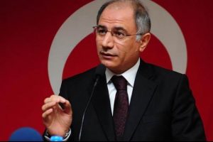 34 komutan g&ouml;revden alındı