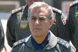 Orgeneral Akın &Ouml;zt&uuml;rk g&ouml;zaltında