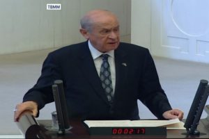 Bah&ccedil;eli: Darbe teşebb&uuml;s&uuml; olduğu kadar kanlı bir ter&ouml;r saldırısı