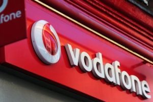 Turkcell ve Vodafone'den &uuml;cretsiz hizmet