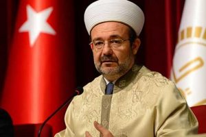 G&ouml;rmez: 85 bin camide b&uuml;t&uuml;n şehitler i&ccedil;in sela okunacak