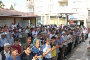 Bursa Yenişehir'de şehitler i&ccedil;in gıyabi cenaze namazı kılındı