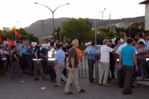 Darbeci askerler adliyeye sevk edildi