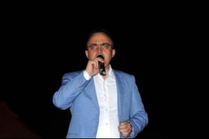 B&uuml;lent Turan: Başkomutan eve d&ouml;n&uuml;n deyince kadar n&ouml;betteyiz