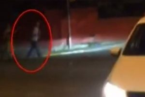 Darbeci asker muhtarı şehit etti