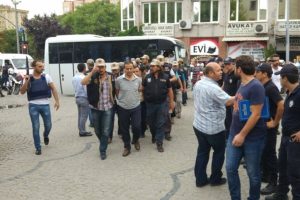 Bursa'da darbeciler adliyeye sevk edildi