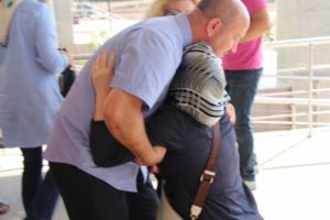 Edirne'de serbest kalan hakim ve savcılar itiraz &uuml;zerine tutuklandı