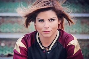 &Uuml;nl&uuml; oyuncu Pelin &Ouml;ztekin nişanlısından ayrıldı