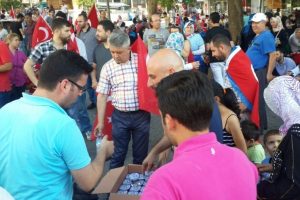 Bursa Yıldırım'da demokrasi seferberliği