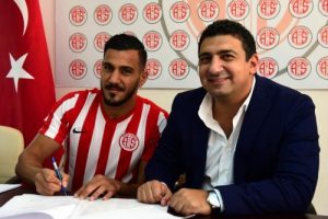 Deniz Kadah Antalyaspor'da