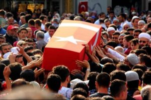 Helikopterden a&ccedil;ılan ateşle &ouml;len Fatih Kalu Bolu'da toprağa verildi