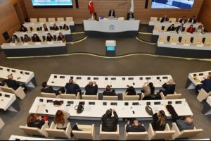 Bursa Nil&uuml;fer Belediye Meclisi darbe girişimini lanetledi