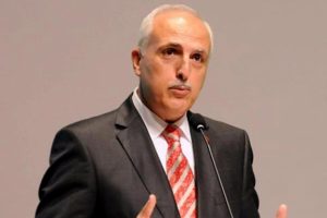 H&uuml;seyin Avni Mutlu g&ouml;revden uzaklaştırıldı!