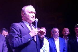 Bakan &Ouml;zl&uuml;'den idam a&ccedil;ıklaması: Millet isterse, Ak Parti yapar