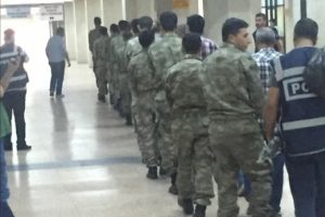 68 askeri okul &ouml;ğrencisi tutuklandı!