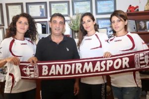Bandırmaspor bayan hentbolde 3 transfer yaptı