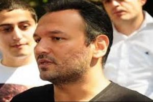 Ali Sunal ile G&uuml;lşah Film arasındaki dava yeniden g&ouml;r&uuml;lecek