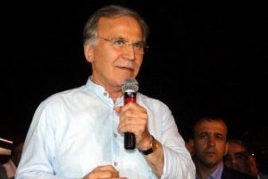 Ak Partili Şahin: G&ouml;nl&uuml;mden, 'Bunları sallandırmak lazım' diye ge&ccedil;ti