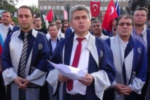 Uşak &Uuml;niversitesi'nden darbe girişimine kınama
