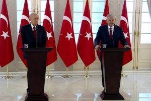 Başbakan Yıldırım, Kılı&ccedil;daroğlu'nun ardından Bah&ccedil;eli'yle g&ouml;r&uuml;şt&uuml;