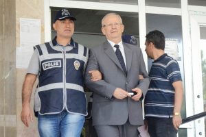 Huduti: Darbeci değilim