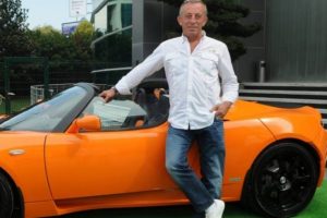 Ali Ağaoğlu'ndan yaralı g&uuml;vercine l&uuml;ks m&uuml;dahale!
