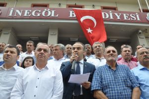 İneg&ouml;l Belediye Başkanı Alinur Aktaş: "Tek yumruk olmayı başardık"
