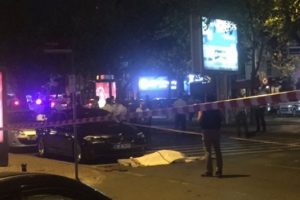 İstanbul'da silahlı kavga: 3 &ouml;l&uuml;