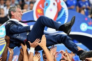 Portekiz, Fernando Santos'un s&ouml;zleşmesini uzattı