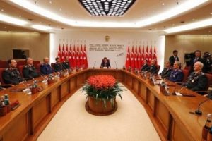 YAŞ'a form&uuml;l aranıyor! Toplantı ertelenebilir