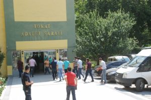 Tokat'ta FET&Ouml; operasyonunda 48 polis tutuklandı