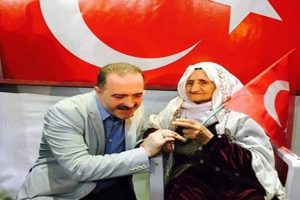 90 yaşında vatan n&ouml;betinde