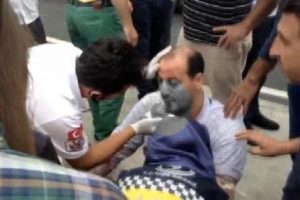 İstanbul Bağcılar'da trafik kazası: 3'&uuml; ağır 8 yaralı