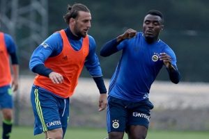 Aziz Yıldırım'ın &ccedil;ılgın Emenike planı!