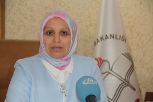 İlk baş&ouml;rt&uuml;l&uuml; İl Milli Eğitim M&uuml;d&uuml;r&uuml; g&ouml;reve başladı
