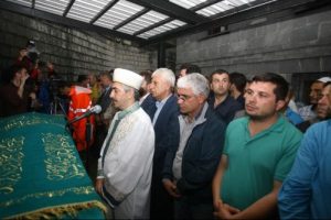 Cumhurbaşkanı Erdoğan'ın dayısı toprağa verildi